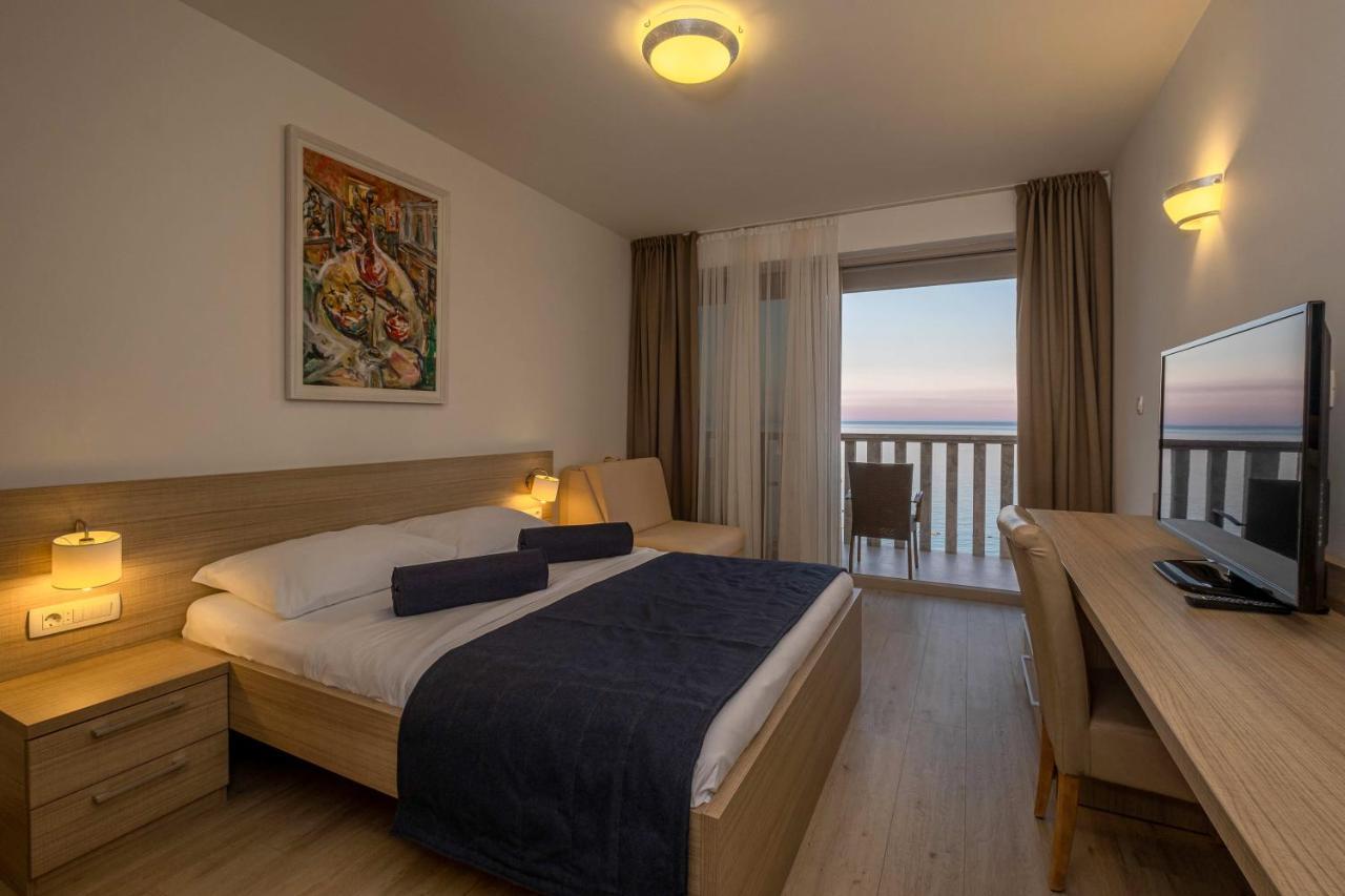 Poseidon The Beach Hotel Budva Exteriér fotografie